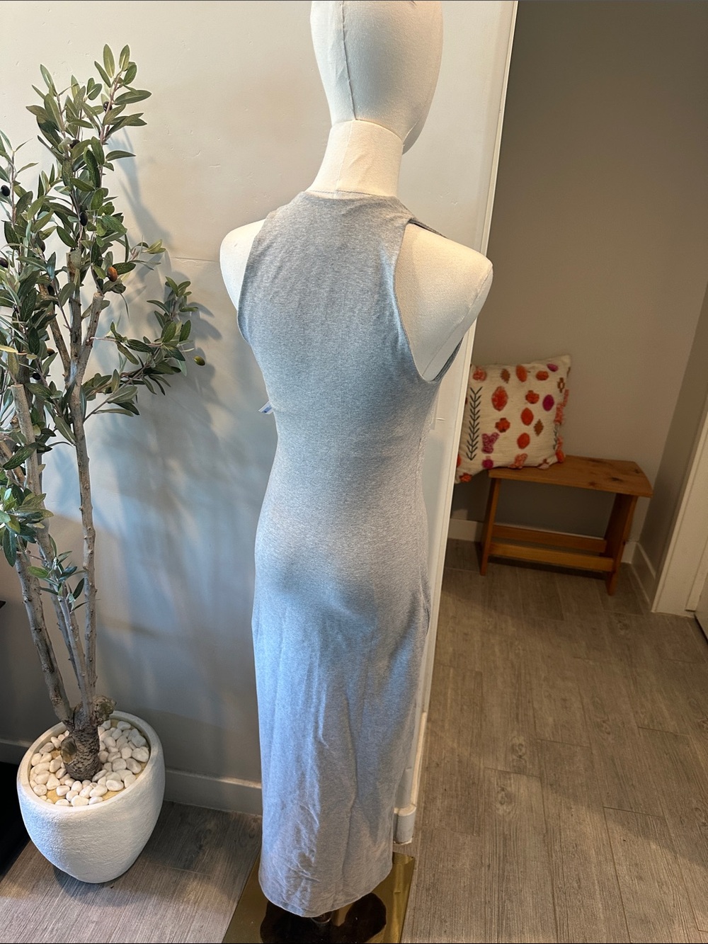 Reformation Bijou Grey Stretch Knit Racerback Midi Dress Minimalist Bodycon New! - Picture 4 of 7